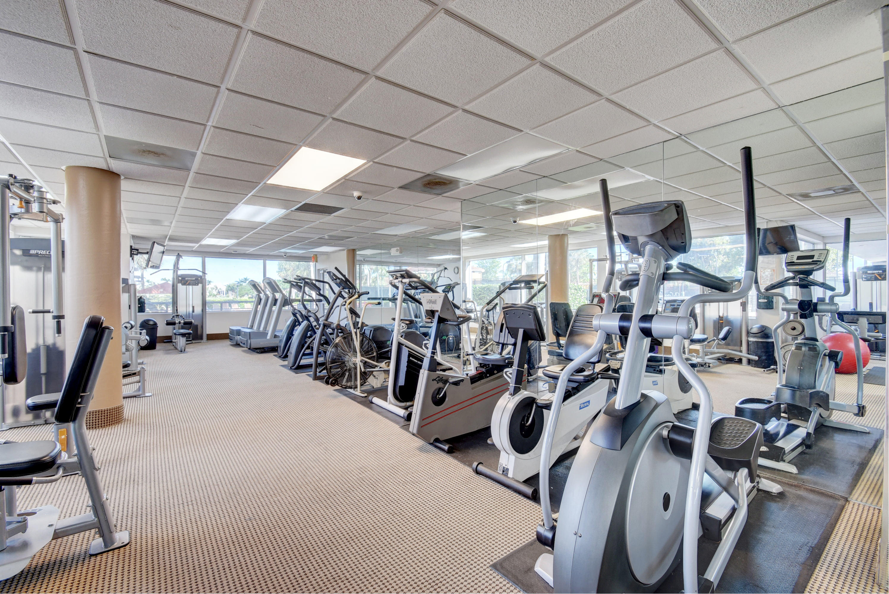 17240 Hampton Boulevard Boca Raton, FL 33496 - Photo 44 of 57 48_50_newport bay (13)