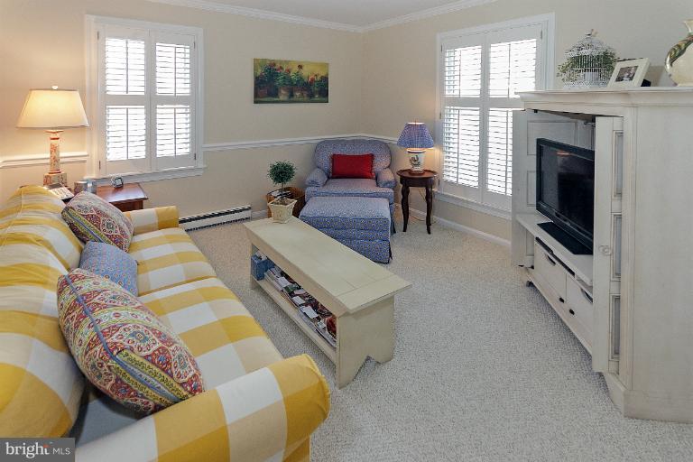 23332 Dover Road Middleburg, VA 20117 - Photo 14 of 26 Bedroom