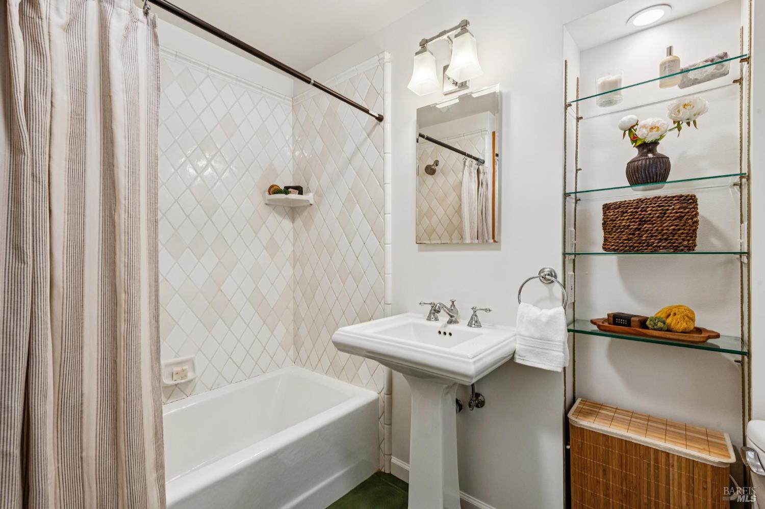 12 Estates Court San Rafael, CA 94901 - Photo 26 of 27