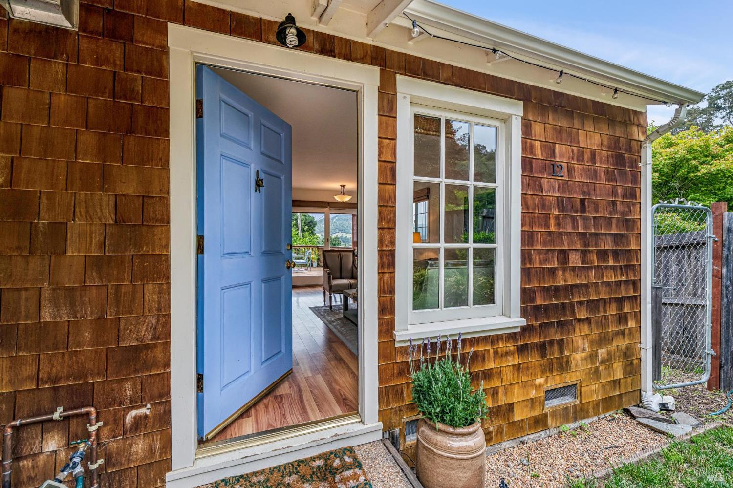 12 Estates Court San Rafael, CA 94901 - Photo 4 of 27