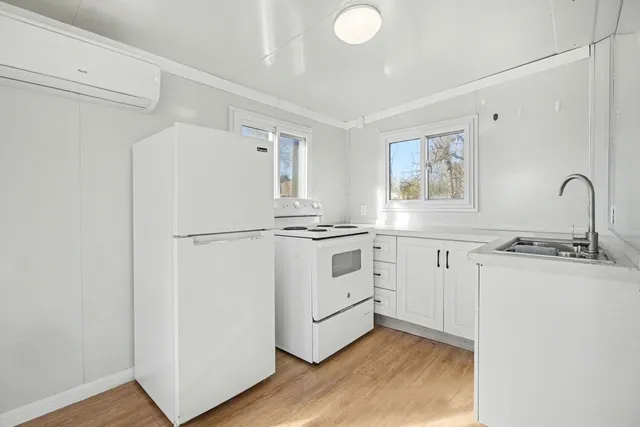 $850 | 2466 Avenue D, Unit 16, San Leon, TX 77539