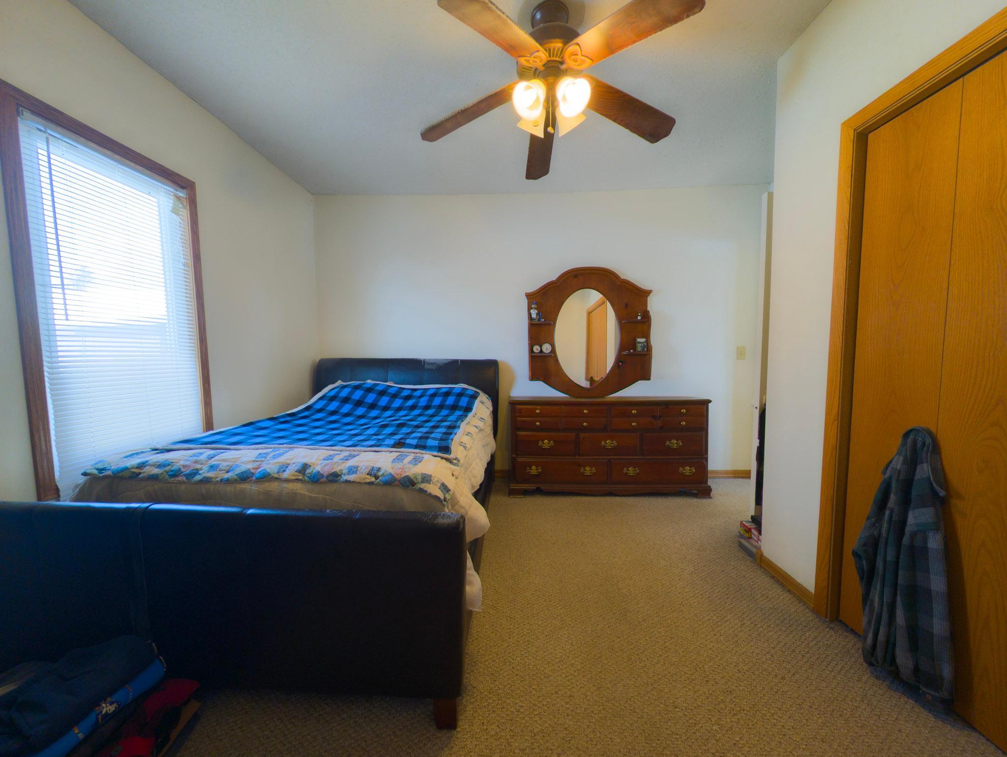 323 3rd Avenue Northwest Perham, MN 56573 - Photo 7 of 22