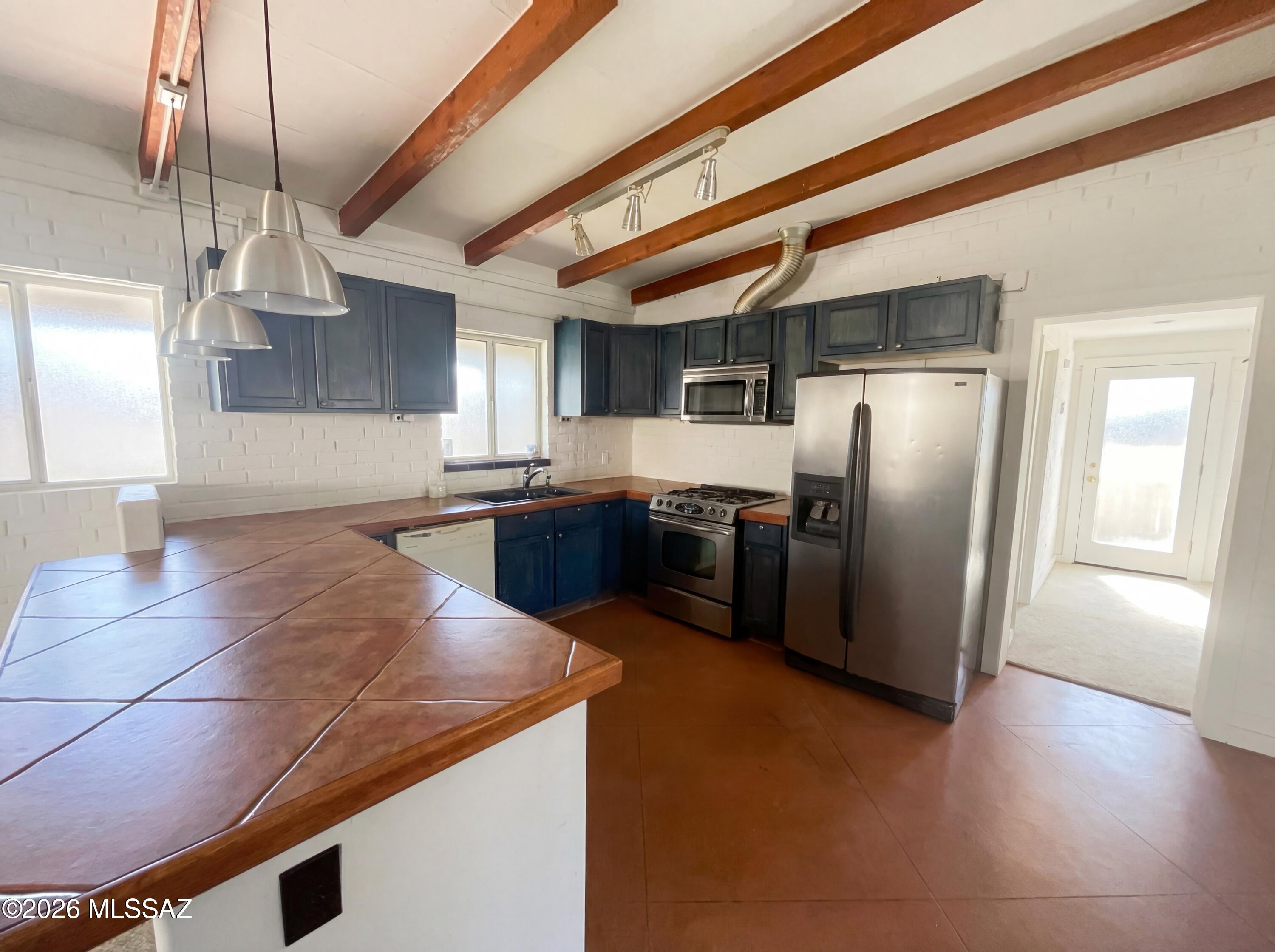 2519 North Richey Boulevard Tucson, AZ 85716 - Photo 2 of 18 listing_1