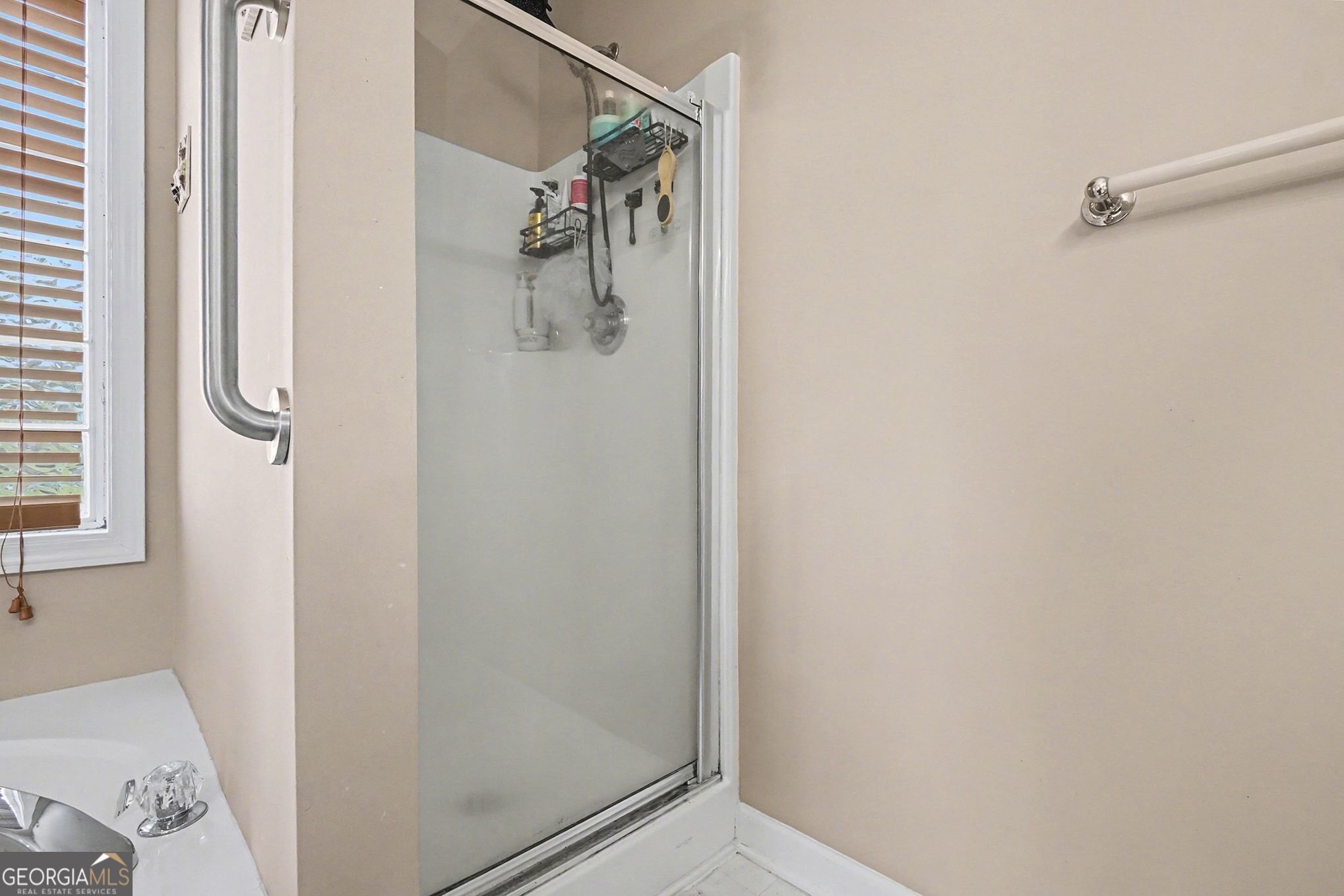 310 Turtle Pointe Drive Carrollton, GA 30116 - Photo 21 of 32 a view of a bathroom