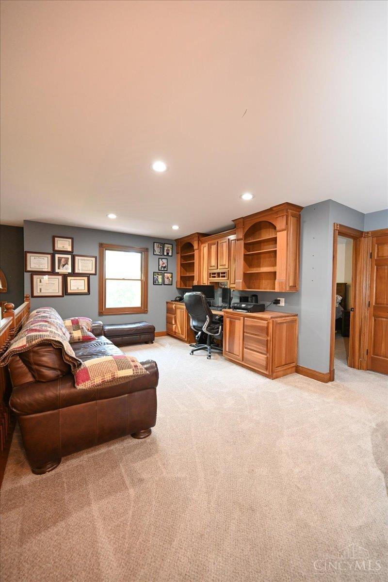 3483 Spyglass Ridge Hamilton, OH 45013 - Photo 13 of 75 Gallery Image 13