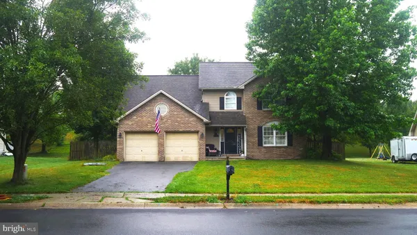 $375,900 | 113 Woodview Drive, Mount Holly Springs, PA 17065