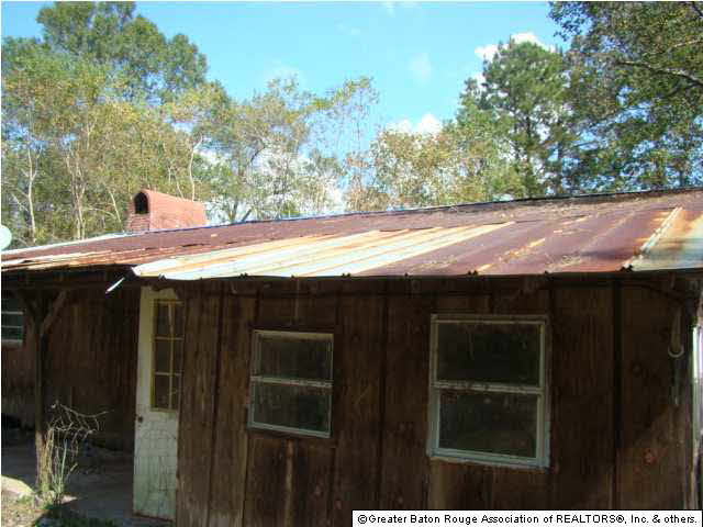 31025 Pea Ridge Road Albany, LA 70711 - Photo 3 of 11