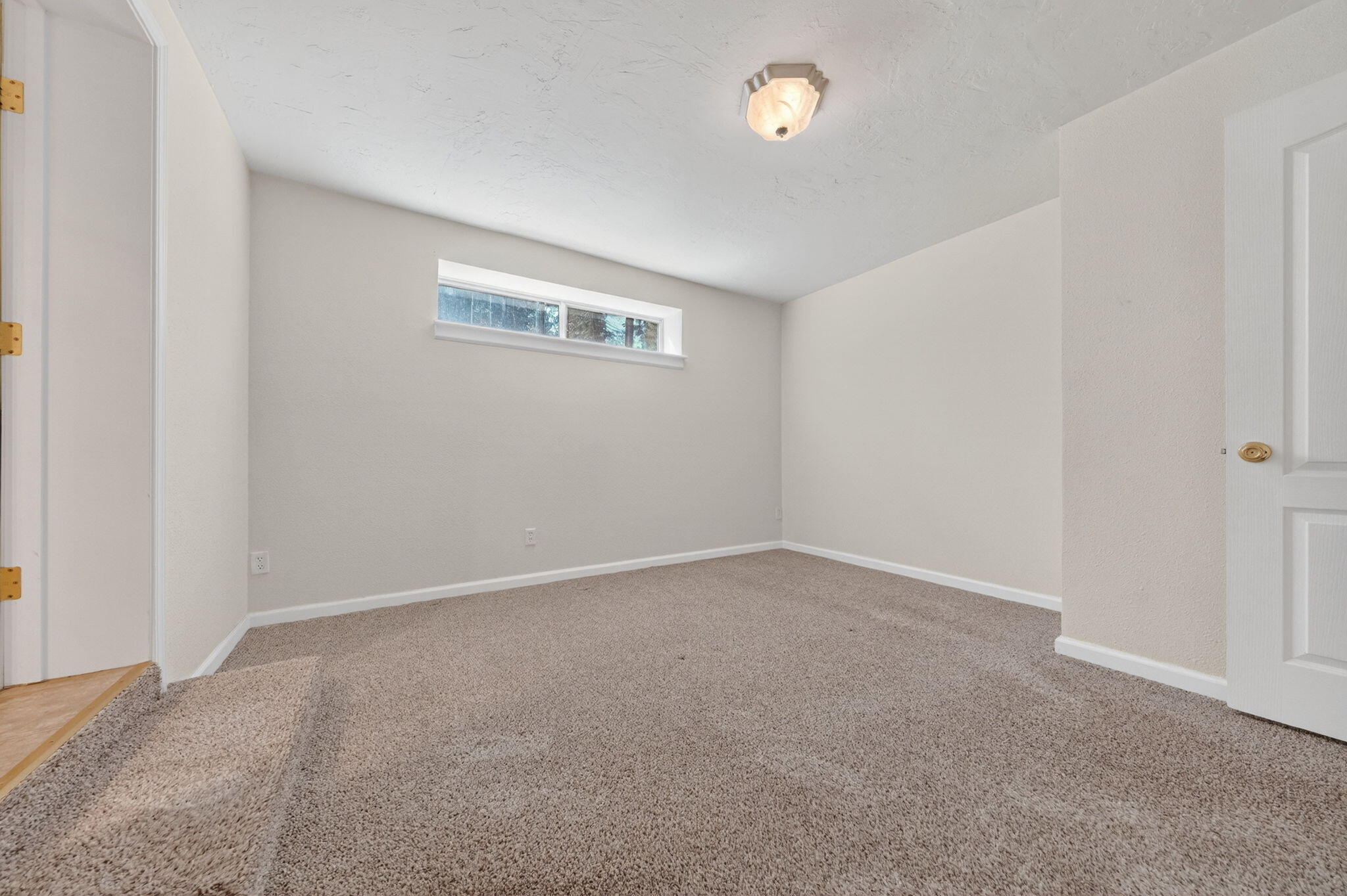 7682 Brokeoff Meadows Road Shingletown, CA 96088 - Photo 23 of 64 Primary Bedroom