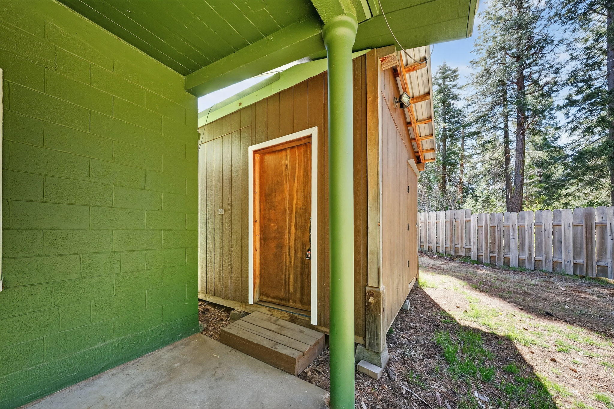 7682 Brokeoff Meadows Road Shingletown, CA 96088 - Photo 38 of 64 Shed off back patio