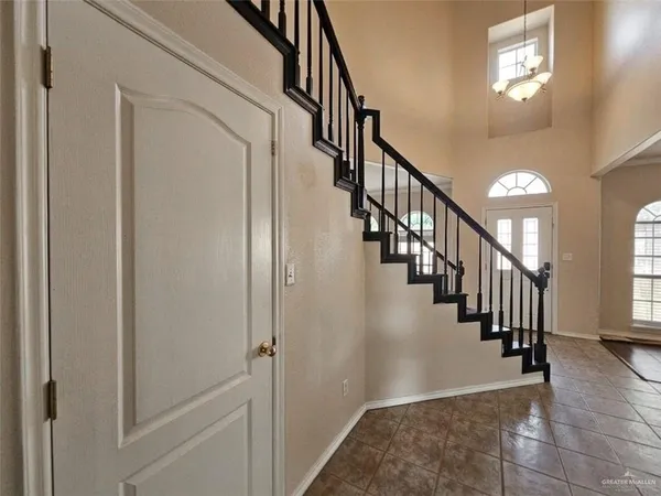 a view of an entryway