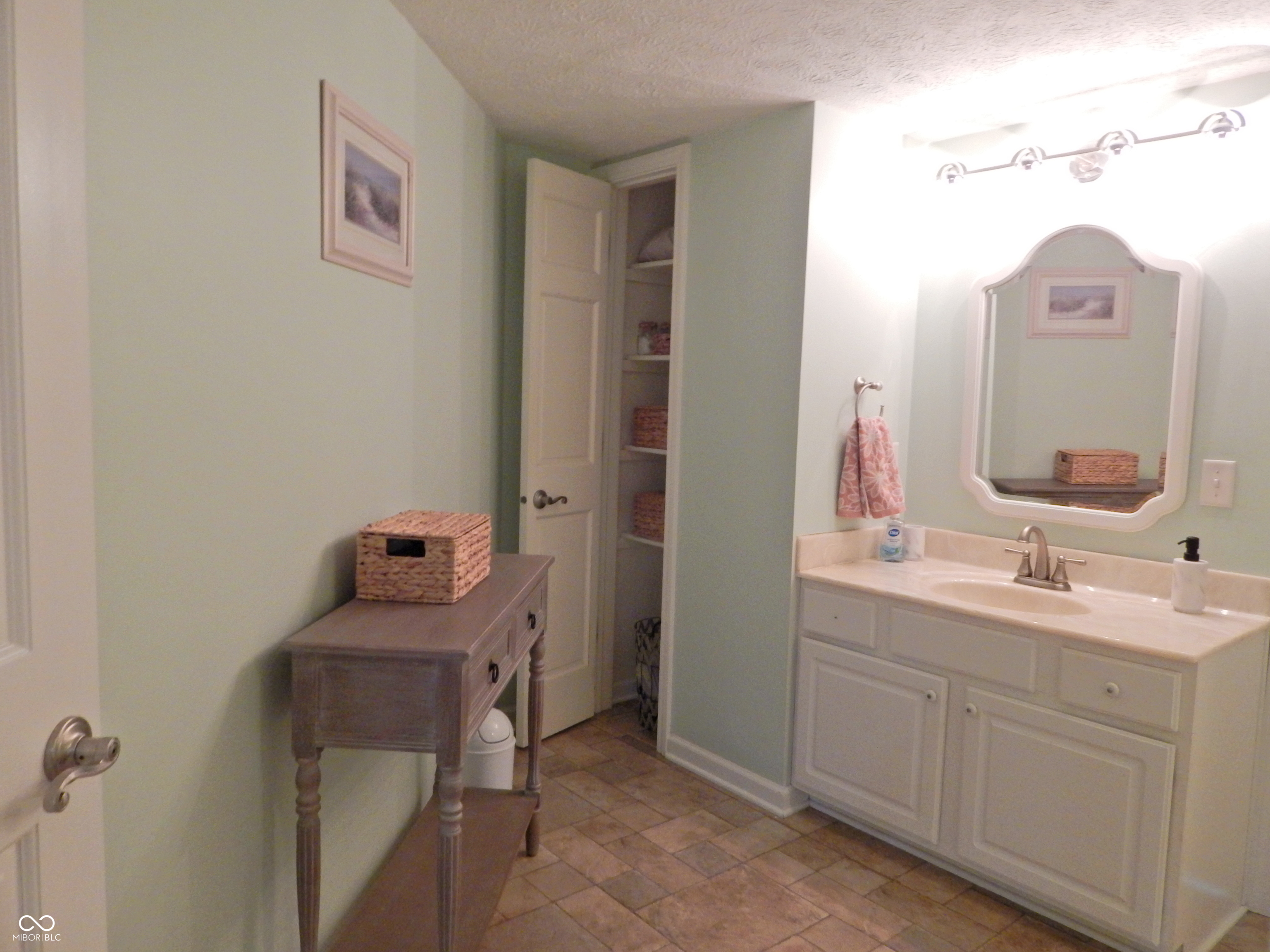 7740 Quail Ridge Drive North Plainfield, IN 46168 - Photo 19 of 62