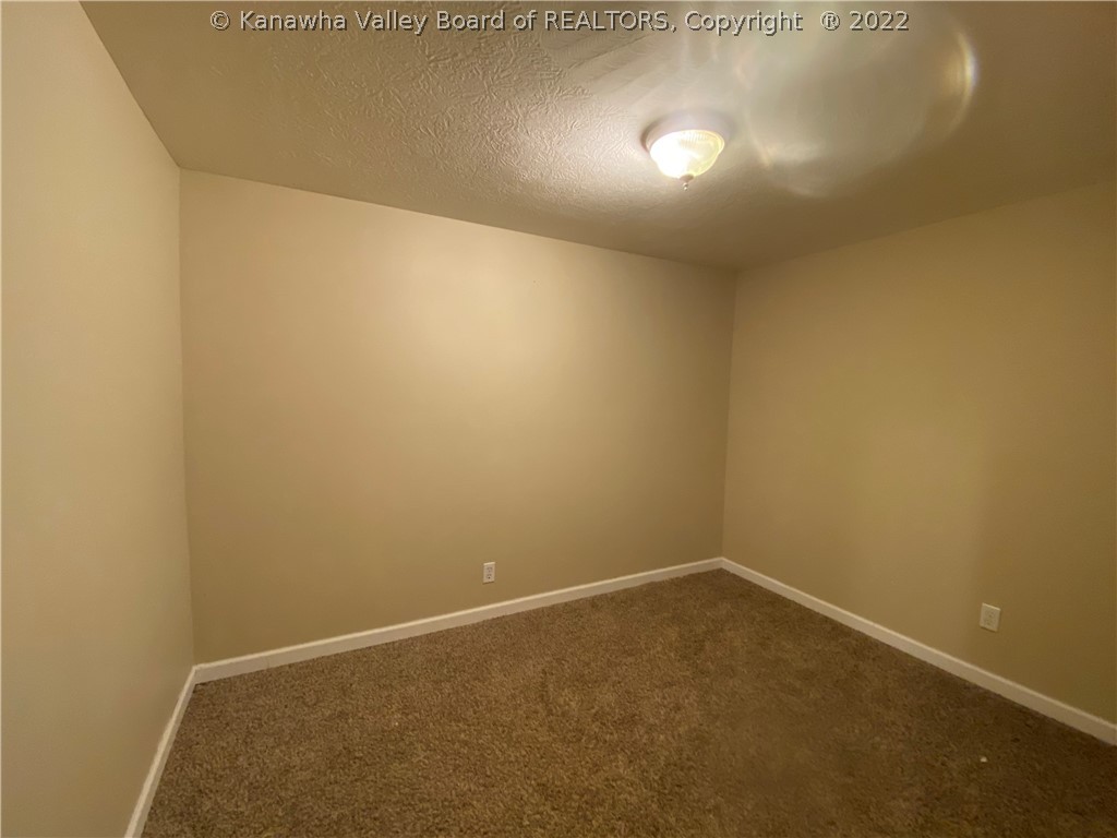 205 Kidd Road Ripley, WV 25271 - Photo 27 of 33 Gallery Image 27