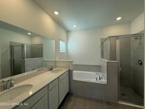 $2,095 | 8198 Horsebit Circle, Jacksonville, FL 32219