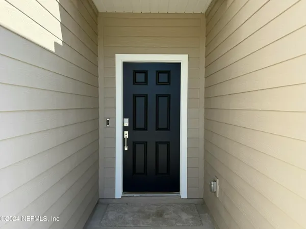 $2,095 | 8198 Horsebit Circle, Jacksonville, FL 32219