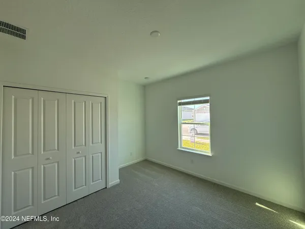 $2,095 | 8198 Horsebit Circle, Jacksonville, FL 32219