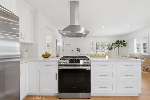 $1,649,000 | 2720 Spreckels Lane, Redondo Beach, CA 90278