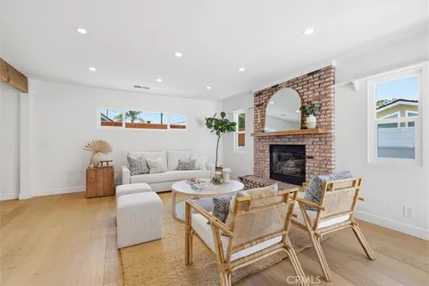 $1,649,000 | 2720 Spreckels Lane, Redondo Beach, CA 90278