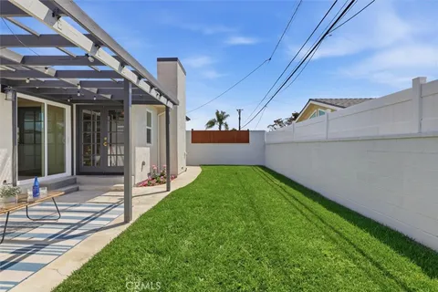 $1,649,000 | 2720 Spreckels Lane, Redondo Beach, CA 90278