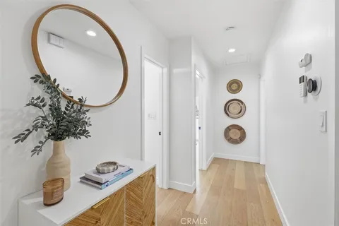 $1,649,000 | 2720 Spreckels Lane, Redondo Beach, CA 90278