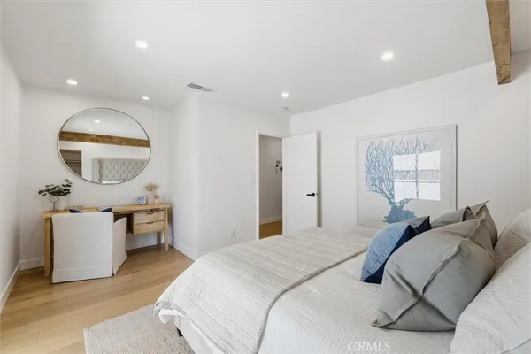 $1,649,000 | 2720 Spreckels Lane, Redondo Beach, CA 90278
