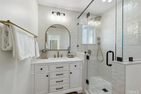 $1,649,000 | 2720 Spreckels Lane, Redondo Beach, CA 90278