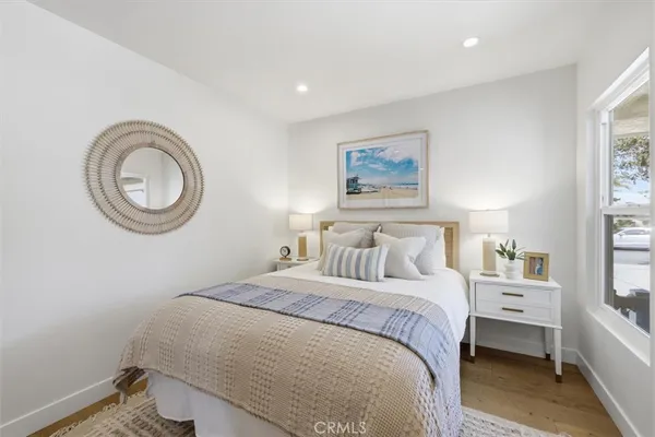 $1,649,000 | 2720 Spreckels Lane, Redondo Beach, CA 90278