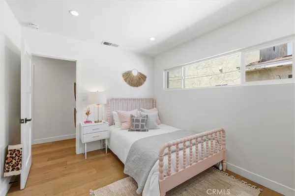 $1,649,000 | 2720 Spreckels Lane, Redondo Beach, CA 90278