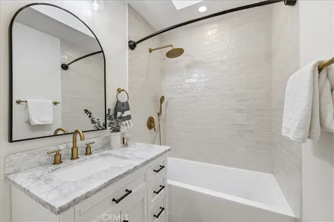 $1,649,000 | 2720 Spreckels Lane, Redondo Beach, CA 90278
