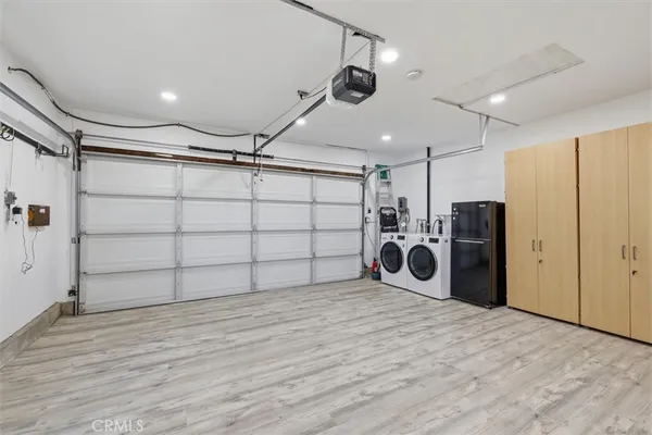 $1,649,000 | 2720 Spreckels Lane, Redondo Beach, CA 90278