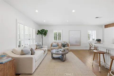 $1,649,000 | 2720 Spreckels Lane, Redondo Beach, CA 90278