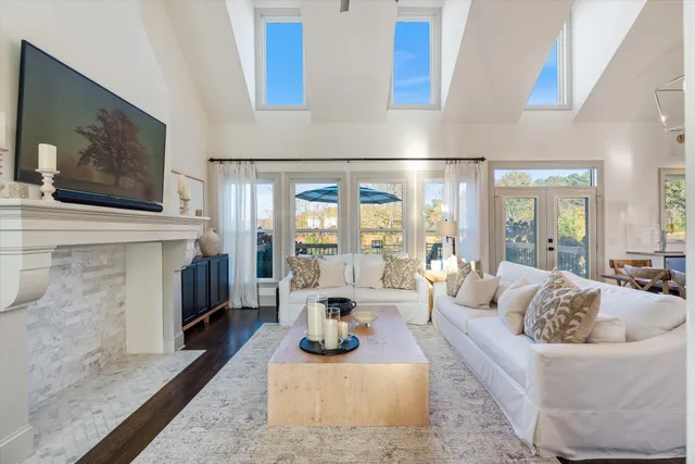 $2,100,000 | 7314 Dug Hill Road, Bon Aqua, TN 37025