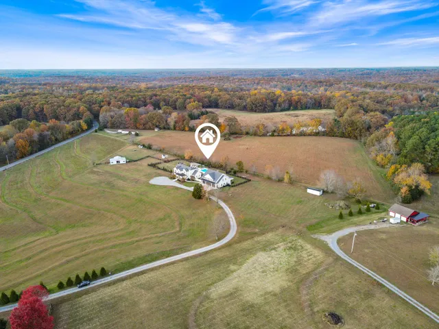 $2,100,000 | 7314 Dug Hill Road, Bon Aqua, TN 37025