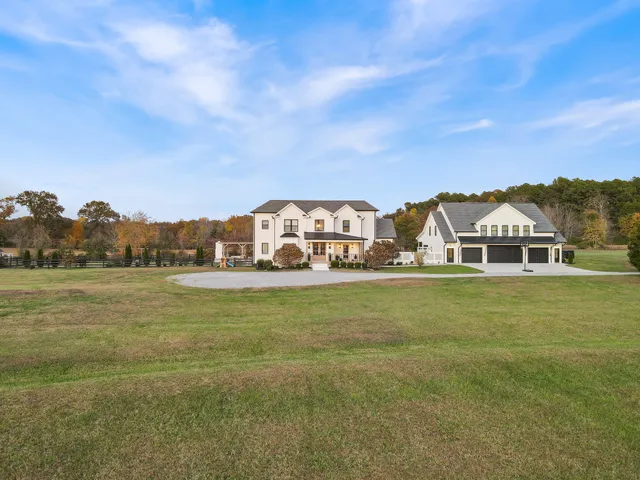 $2,100,000 | 7314 Dug Hill Road, Bon Aqua, TN 37025