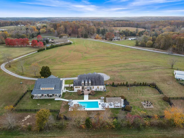 $2,100,000 | 7314 Dug Hill Road, Bon Aqua, TN 37025