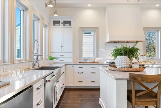 $2,100,000 | 7314 Dug Hill Road, Bon Aqua, TN 37025