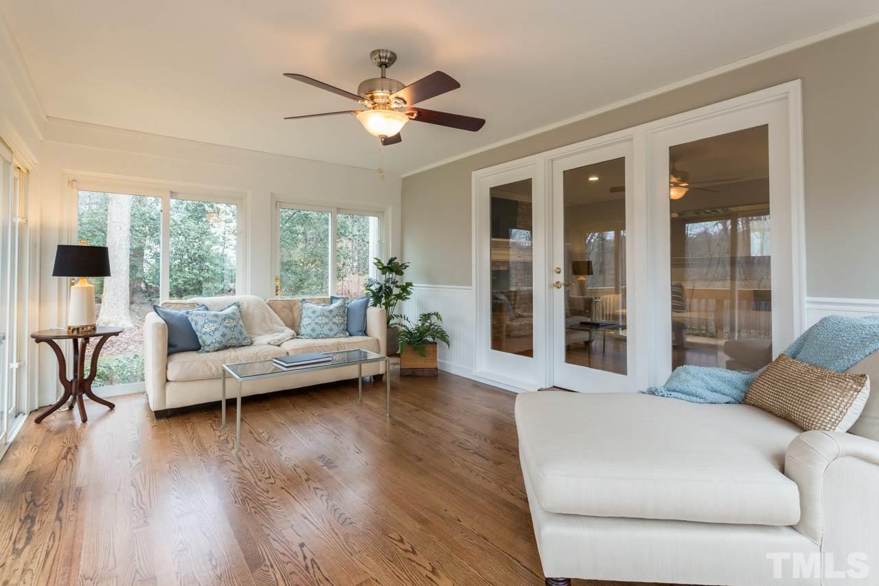 712 Lanham Place Raleigh, NC 27615 - Photo 13 of 30