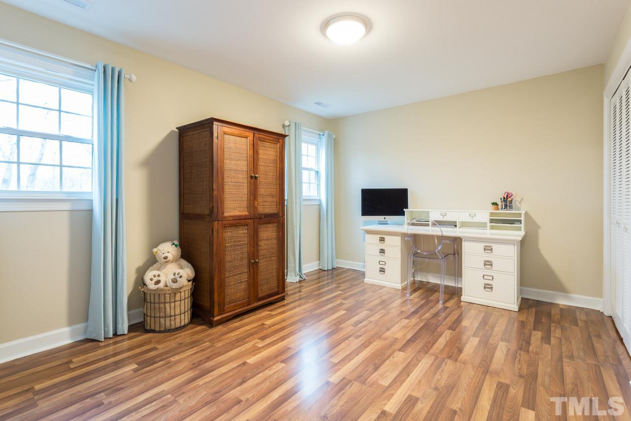 712 Lanham Place Raleigh, NC 27615 - Photo 20 of 30