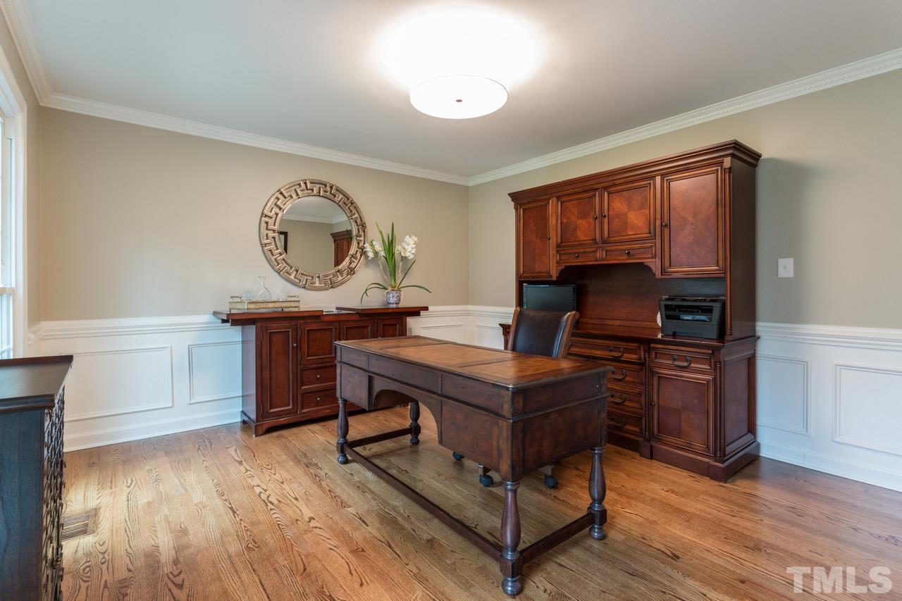 712 Lanham Place Raleigh, NC 27615 - Photo 5 of 30