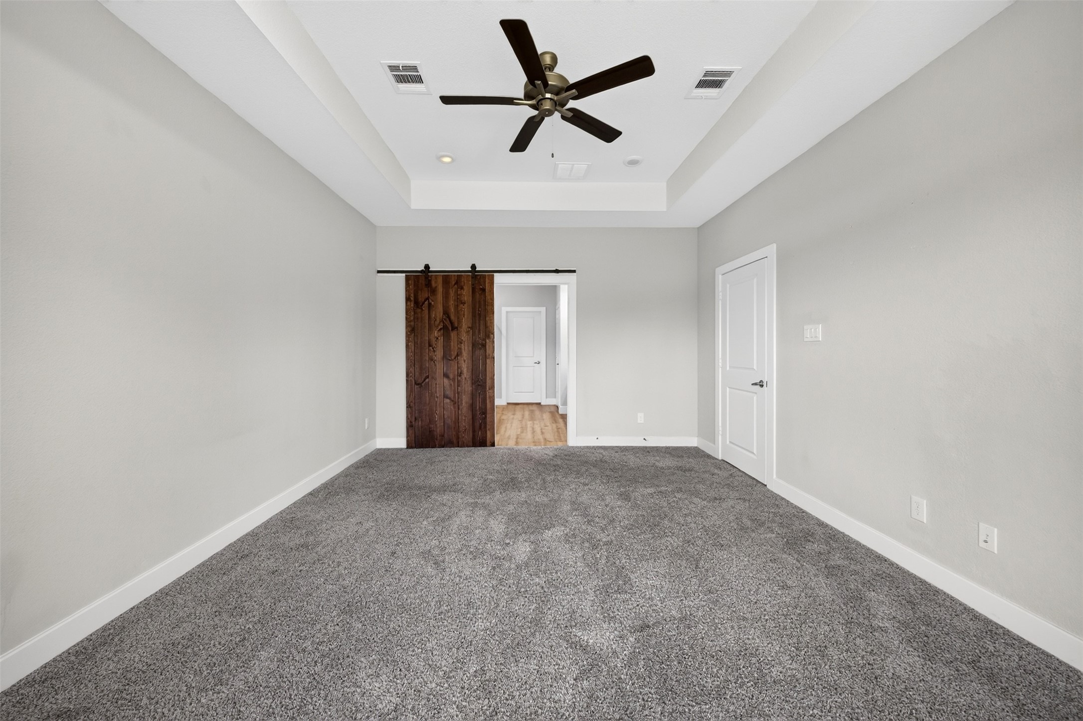 12360 North Chestnut Hills Road Conroe, TX 77303 - Photo 17 of 33 Gallery Image 17