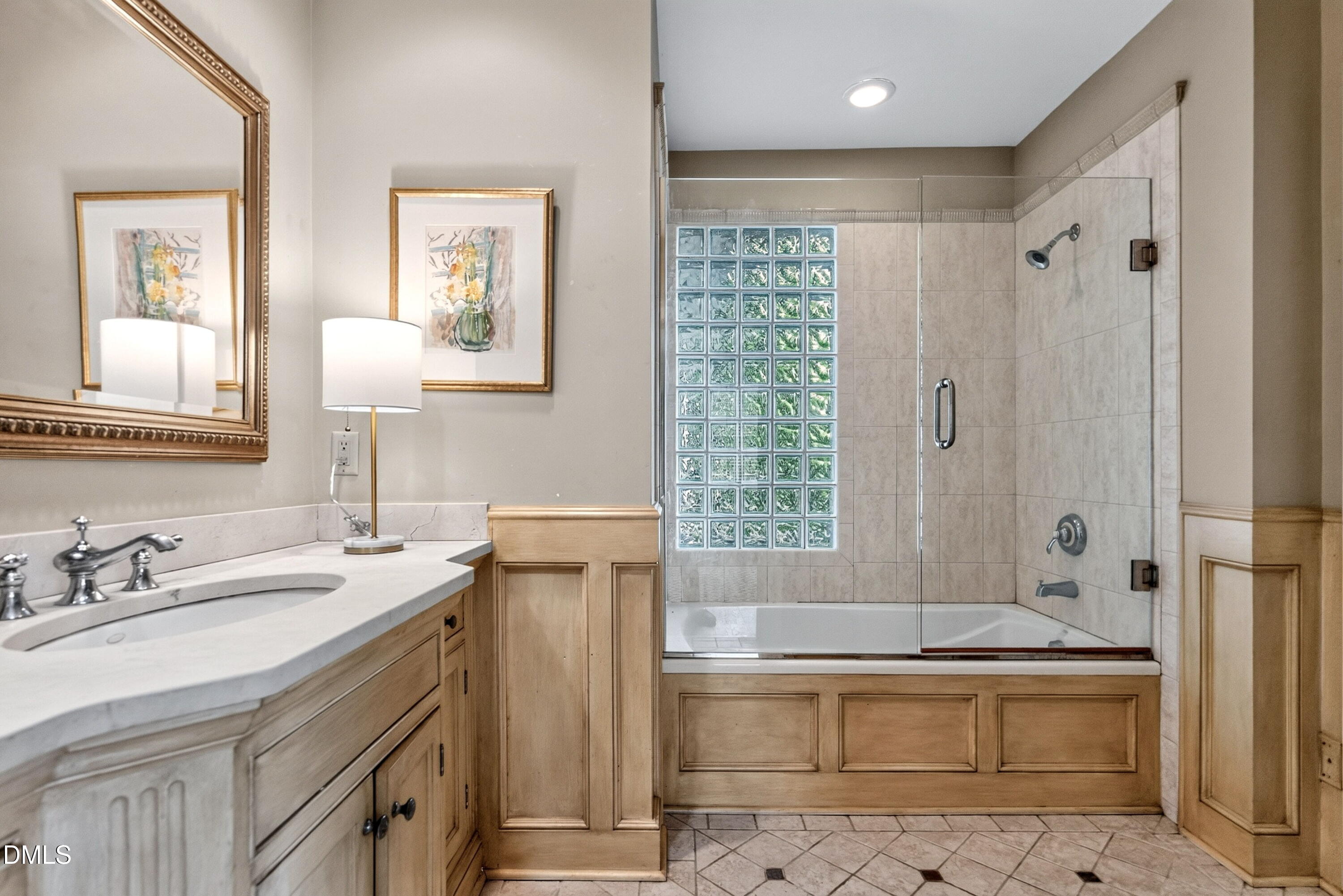 306 Hillcrest Road Raleigh, NC 27605 - Photo 18 of 27 virtual-tour-158496-photo-17816419873795