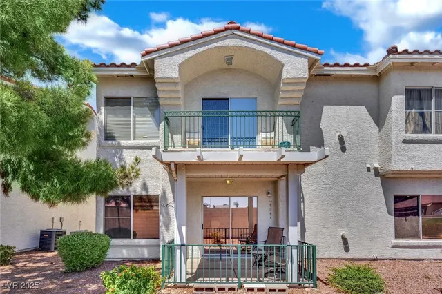 $234,900 | 6201 East Lake Mead Boulevard, Unit 151, Las Vegas, NV 89156