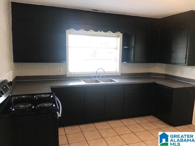 126 Holly Street Bessemer, AL 35023 - Photo 5 of 8