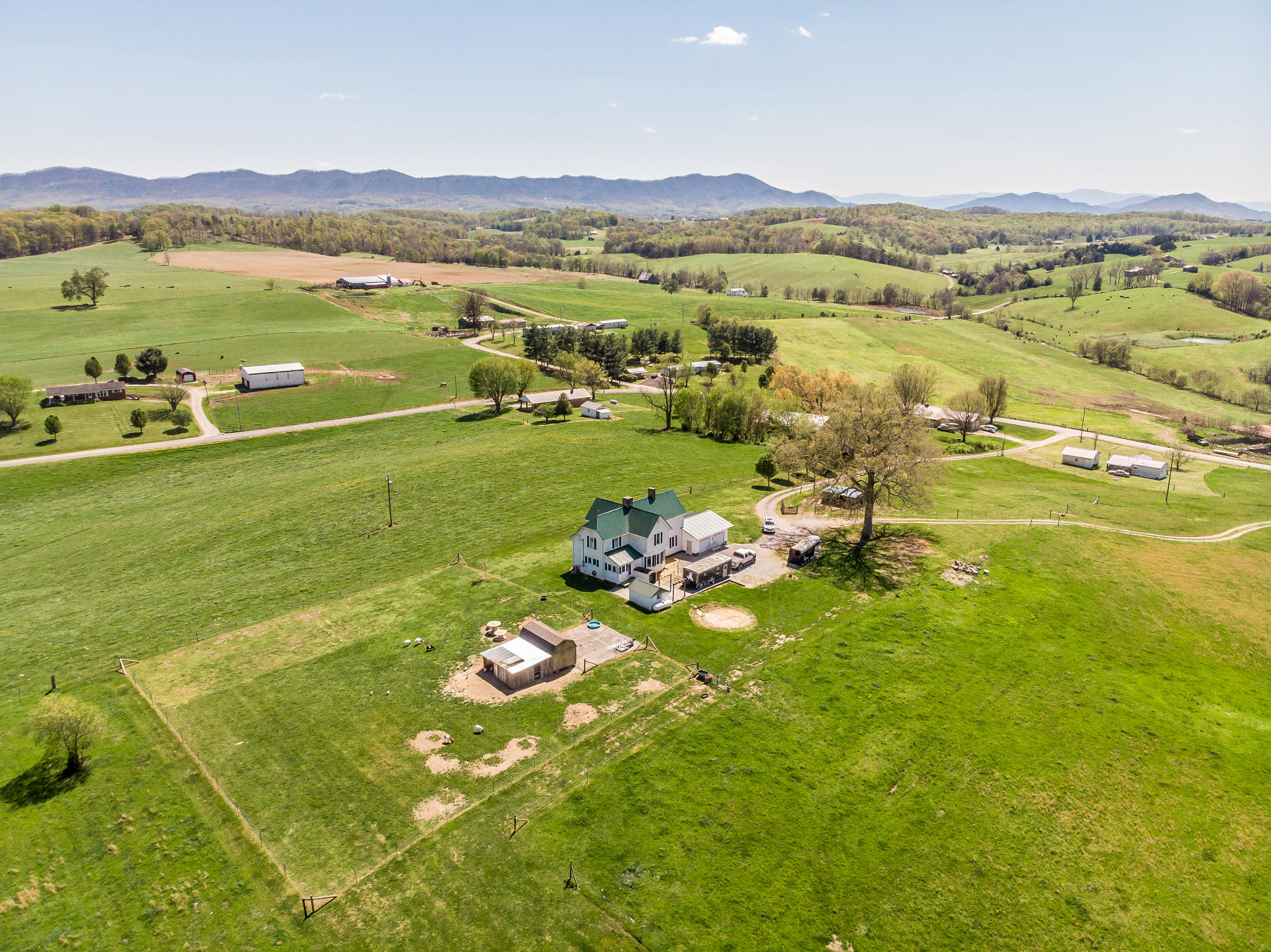 7870 West Allens Bridge Road Greeneville, TN 37743 - Photo 97 of 114 7870AllenBridgeG_33