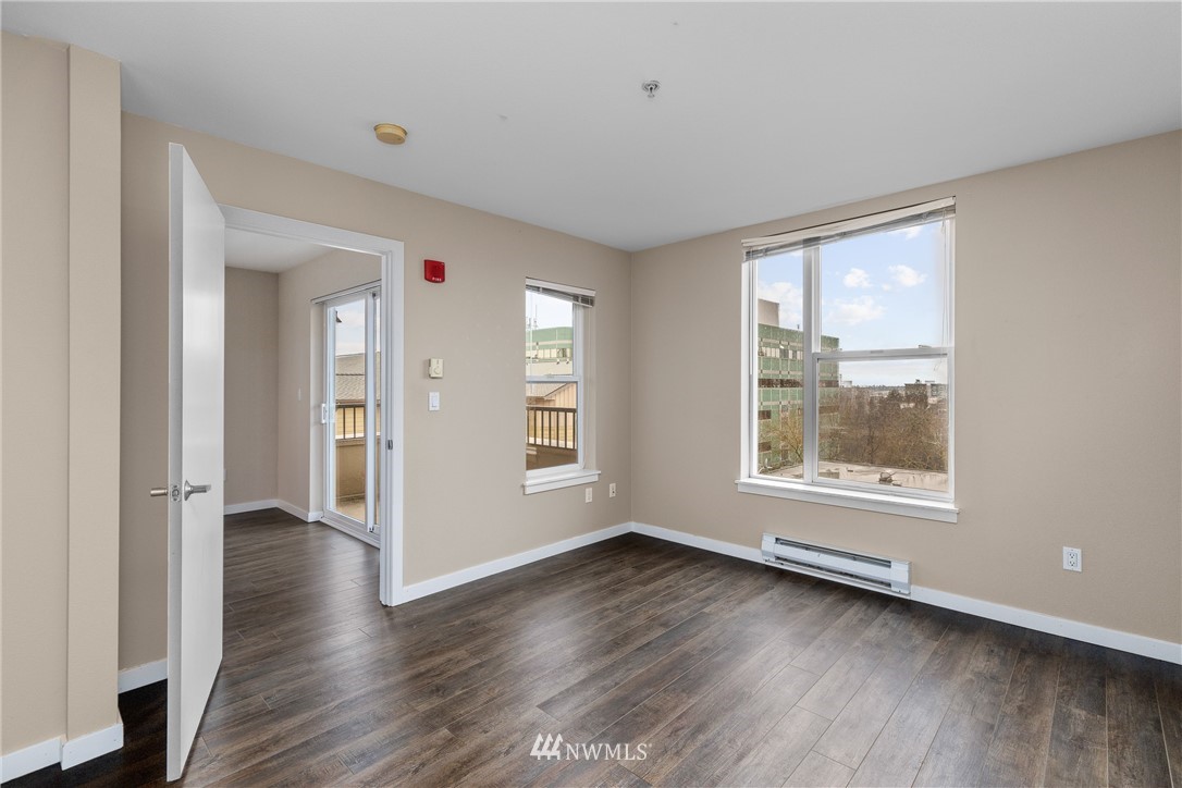 303 23rd Avenue South, Unit 310 Seattle, WA 98144 - Photo 33 of 37