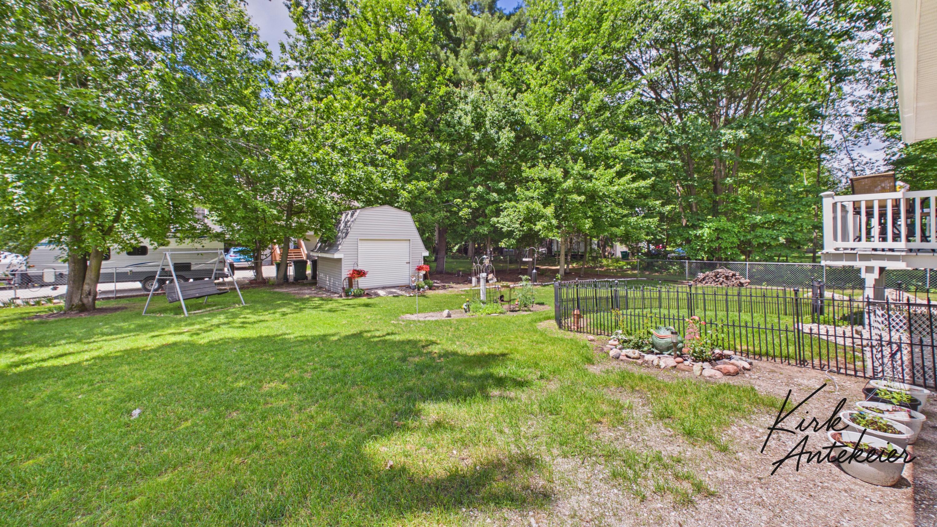 1663 Hansen Street Muskegon, MI 49445 - Photo 41 of 42 CAM04872G0-PR0061-STILL010