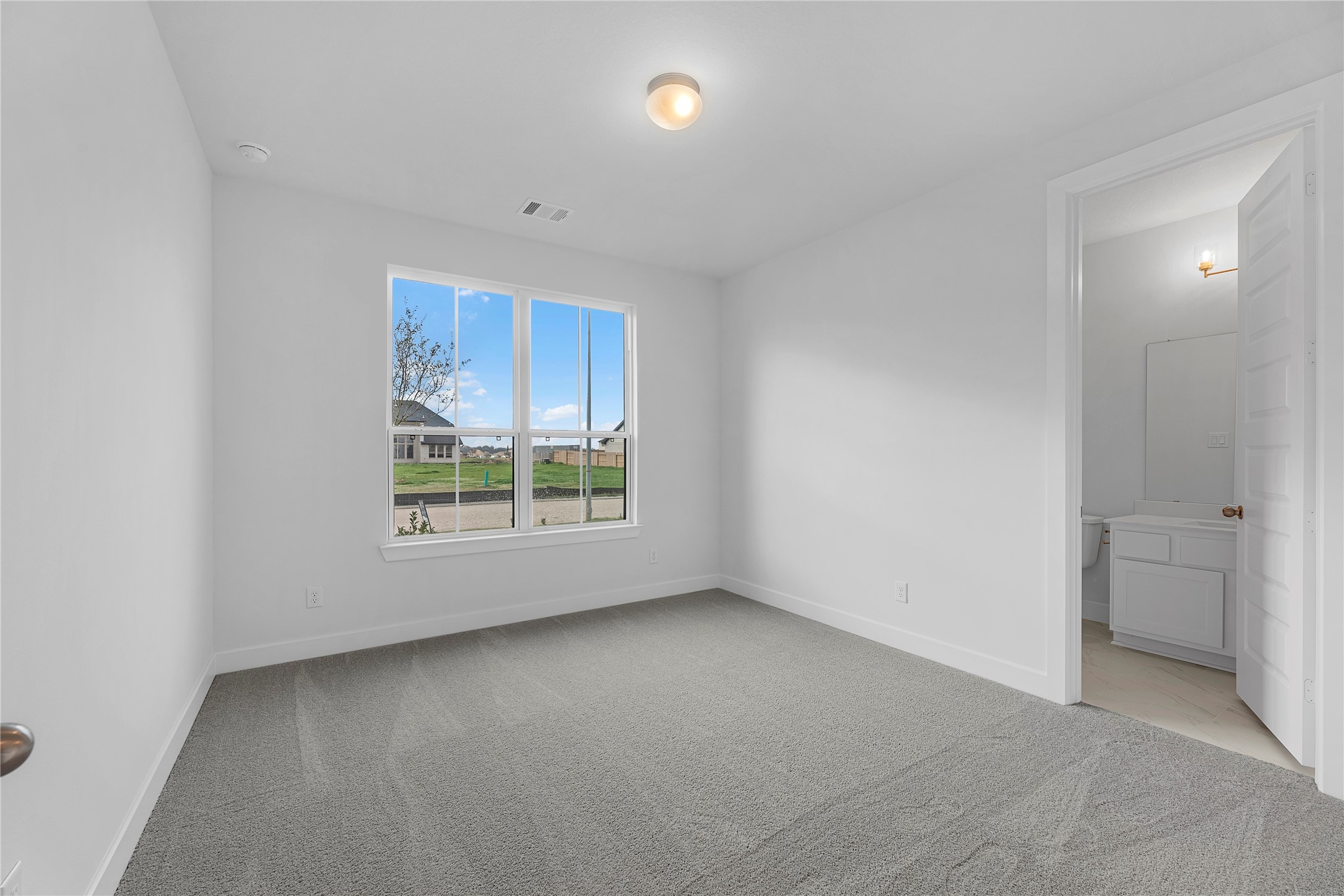 5102 Nesbit Path Rosenberg, TX 77471 - Photo 14 of 26