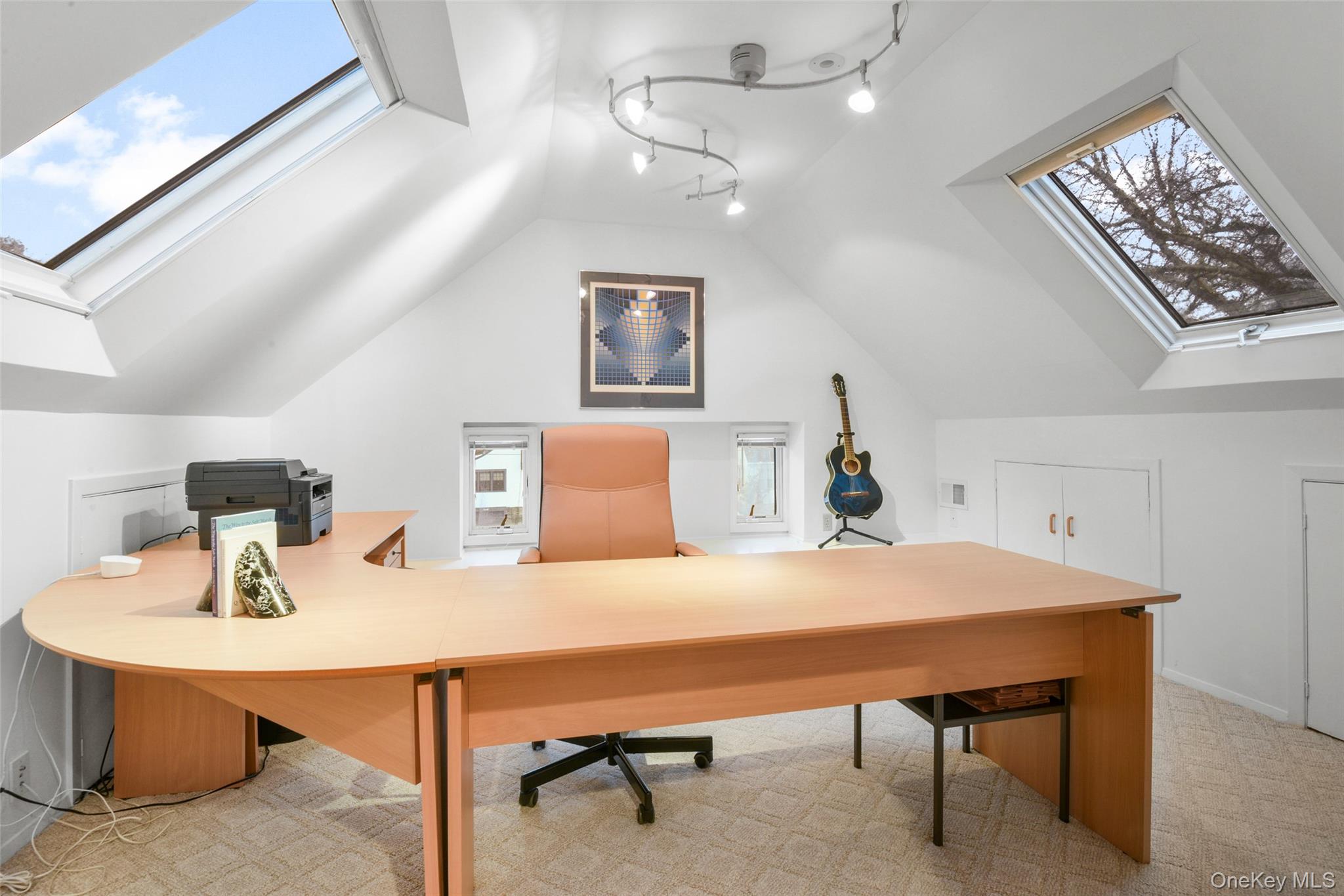 7 Poplar Road Larchmont, NY 10538 - Photo 31 of 46 a view of a dining room with furniture