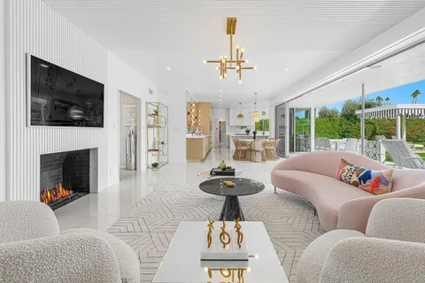 $3,250,000 | 2622 South Calle Palo Fierro, Palm Springs, CA 92264
