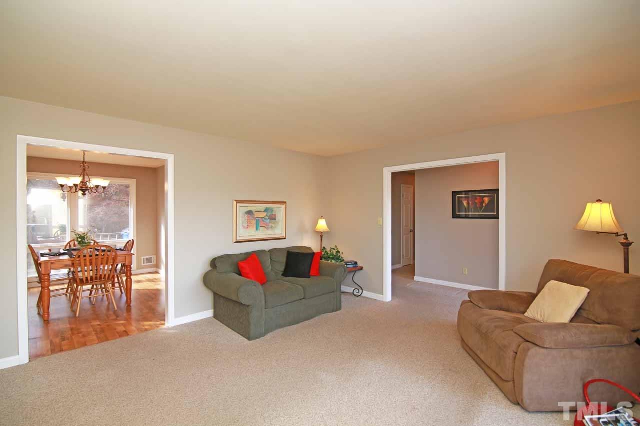 325 Clarendon Crescent Raleigh, NC 27610 - Photo 4 of 25 Gallery Image 4