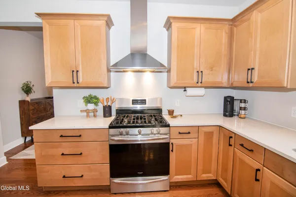 $595,000 | 146 Cramer Road, Ballston Spa, NY 12020